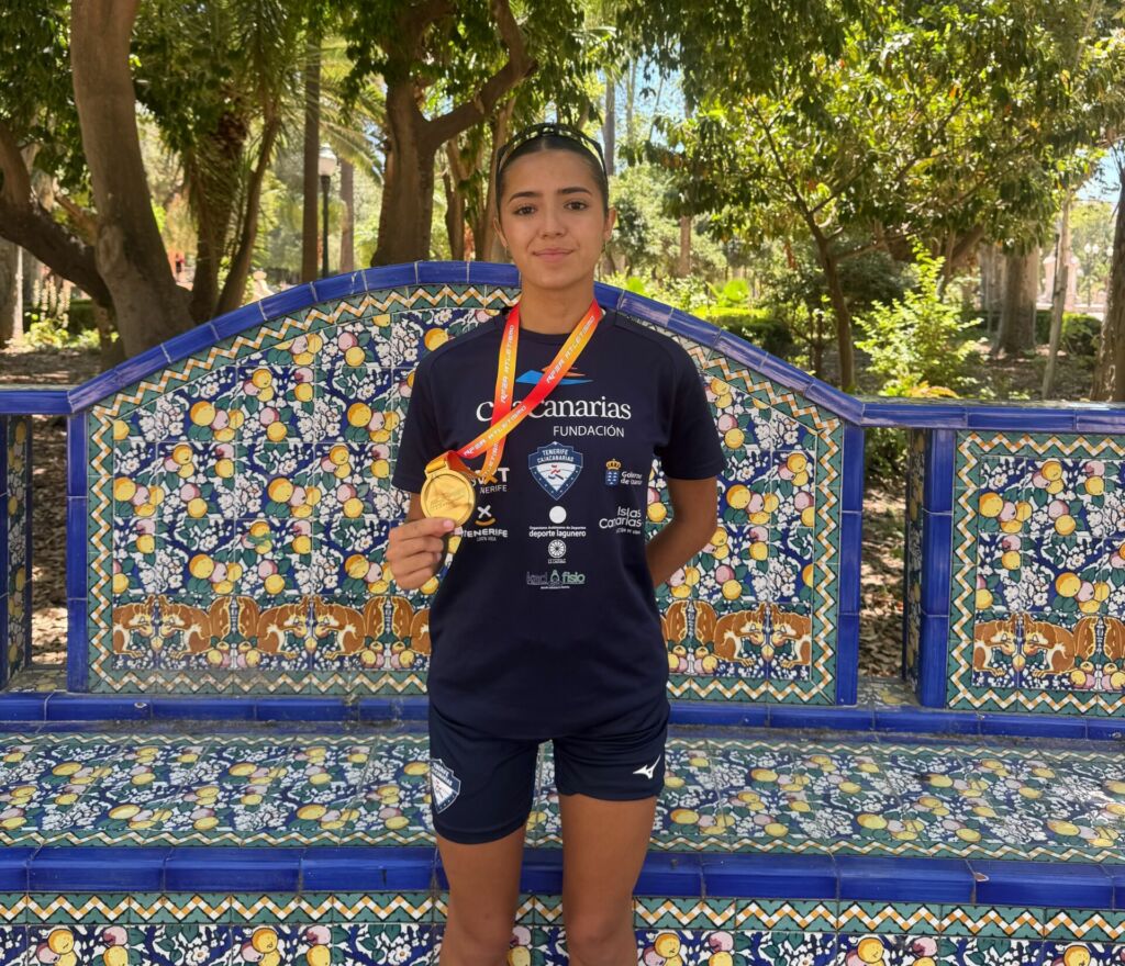 Ana González (CAMPEONA DE ESPAÑA EN 5.00 M MARCHA